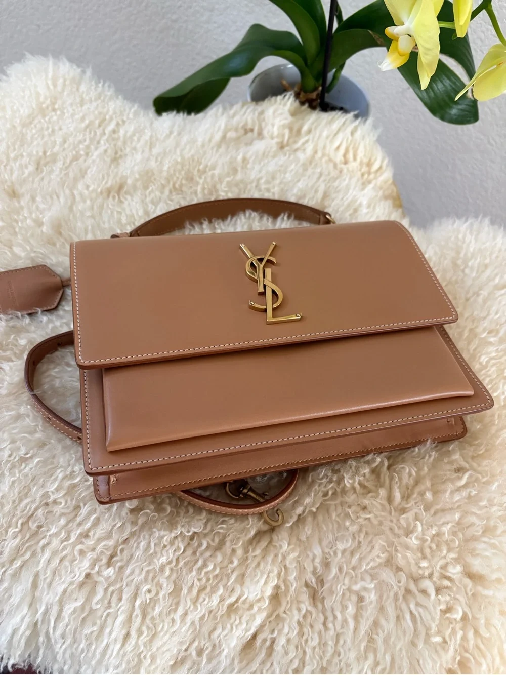Saint Laurent Smooth Calfskin Medium Monogram Sunset Satchel Natural Tan